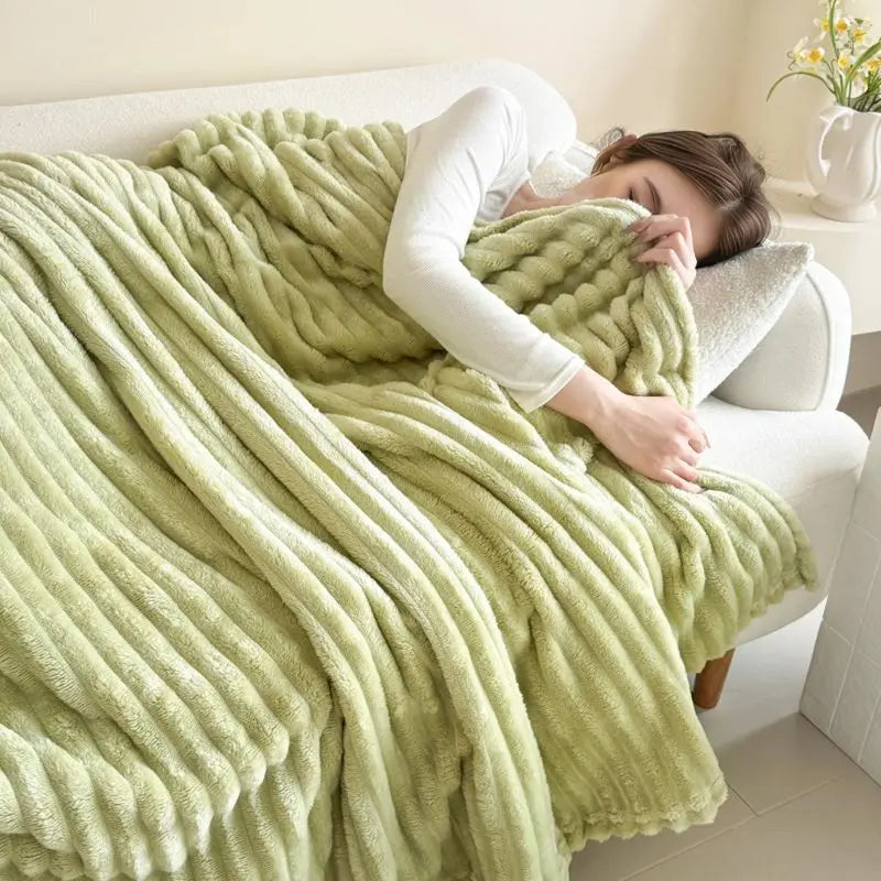 Solid Color Throw Blanket – Soft, Lightweight, All-Season Comfort – Throw Blankets from Comfy Lifestyle