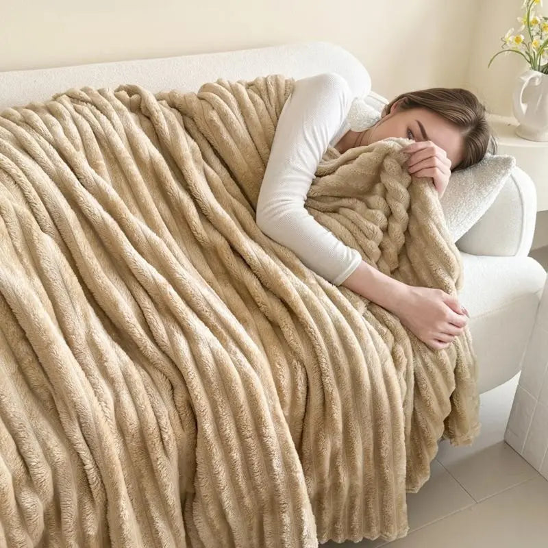 Solid Color Throw Blanket – Soft, Lightweight, All-Season Comfort – Throw Blankets from Comfy Lifestyle